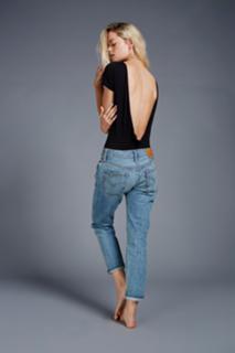 Frida Aasen feet photo thumbnail