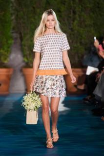 Frida Aasen feet photo thumbnail