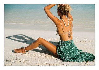 Frida Aasen feet photo thumbnail