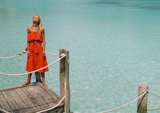 Frida Aasen feet photo thumbnail