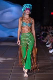Frida Aasen feet photo thumbnail