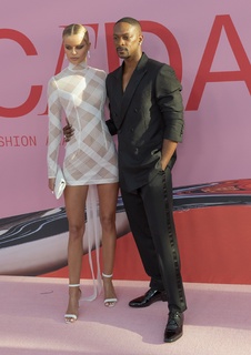 Frida Aasen feet photo thumbnail