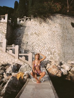 Frida Aasen feet photo thumbnail