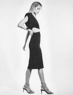 Frida Aasen feet photo thumbnail