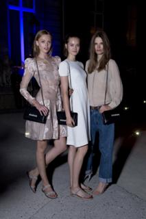 Frida Gustavsson feet photo 9