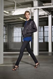 Frida Gustavsson feet photo 20
