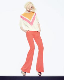 Frida Gustavsson feet photo 4