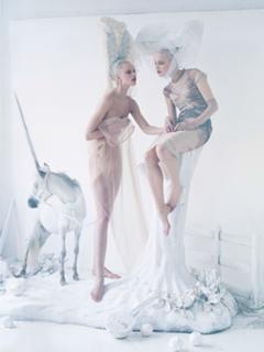 Frida Gustavsson feet photo 20