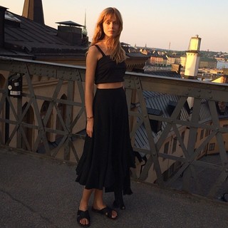 Frida Gustavsson feet photo 2