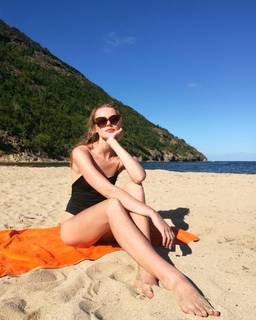 Frida Gustavsson feet photo 18
