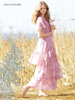 Frida Gustavsson feet photo 15
