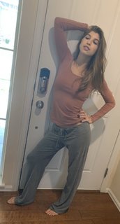 FrivolousFox ASMR feet photo thumbnail