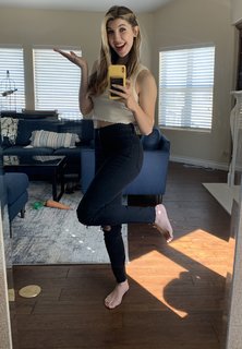 FrivolousFox ASMR feet photo thumbnail