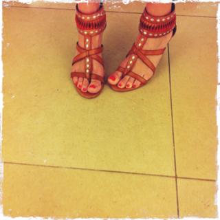 Froukje de Both feet photo 2