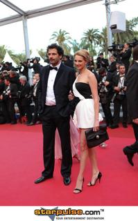 Frédérique Bel feet photo thumbnail