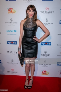 Frédérique Bel feet photo thumbnail