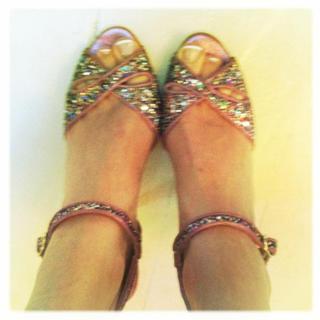 Frédérique Bel feet photo thumbnail