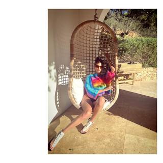 Frédérique Bel feet photo thumbnail