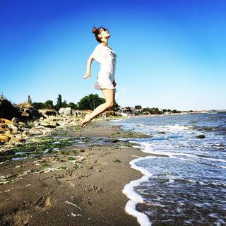 Fulya Zenginer feet photo 10