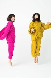 Fumi Nikaidô feet photo 15