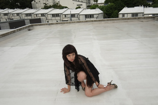 Fumi Nikaidô feet photo 1