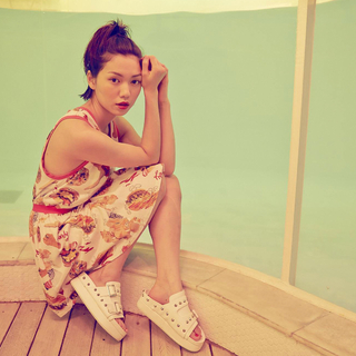 Fumi Nikaidô feet photo 2