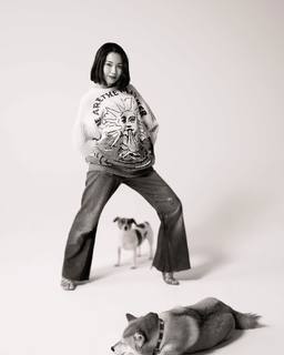 Fumi Nikaidô feet photo 1