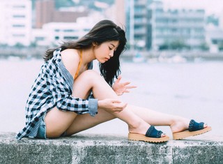 Fumika Baba feet photo 3