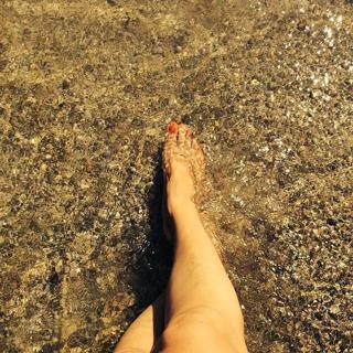 Funda Vanroy feet photo 15