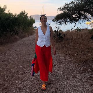 Funda Vanroy feet photo 5