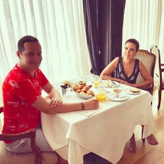 Fátima Bernardes feet photo thumbnail