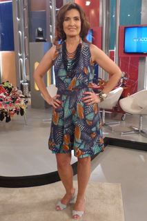 Fátima Bernardes feet photo thumbnail