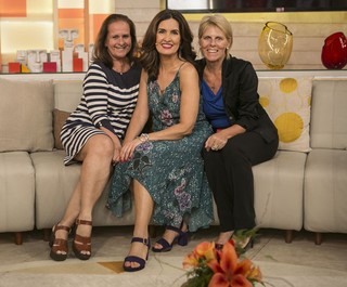 Fátima Bernardes feet photo thumbnail