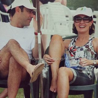 Fátima Bernardes feet photo thumbnail