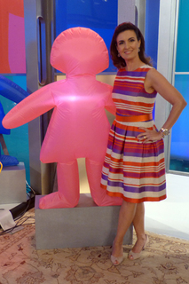 Fátima Bernardes feet photo thumbnail