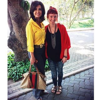 Fátima Bernardes feet photo thumbnail