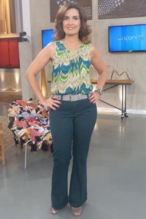 Fátima Bernardes feet photo thumbnail