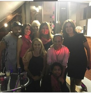 Fátima Bernardes feet photo thumbnail