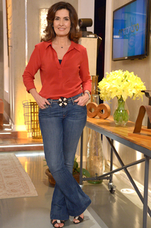 Fátima Bernardes feet photo thumbnail