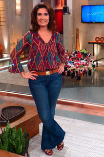 Fátima Bernardes feet photo thumbnail