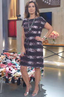 Fátima Bernardes feet photo thumbnail