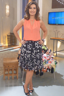 Fátima Bernardes feet photo thumbnail