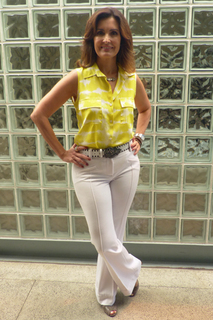 Fátima Bernardes feet photo thumbnail