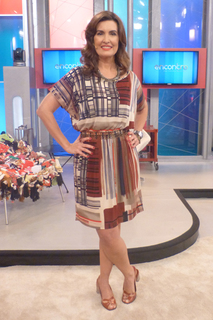 Fátima Bernardes feet photo thumbnail