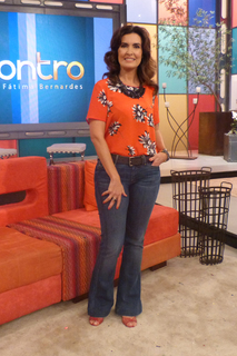 Fátima Bernardes feet photo thumbnail