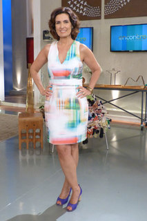 Fátima Bernardes feet photo thumbnail