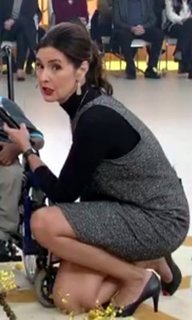 Fátima Bernardes feet photo thumbnail