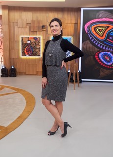 Fátima Bernardes feet photo thumbnail