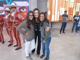 Fátima Bernardes feet photo thumbnail