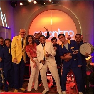 Fátima Bernardes feet photo thumbnail